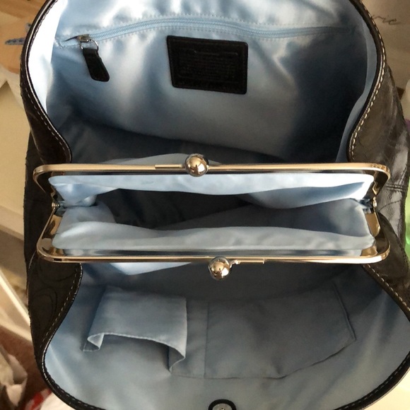 Coach SIS Stitch Patent Framed Shopper - Picture 3 of 7